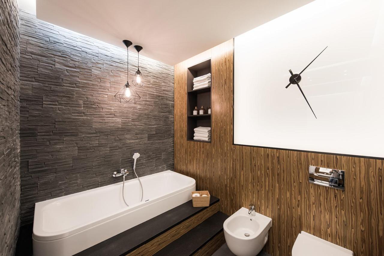 Premium For Old Town & Jewish Quarter Pool *